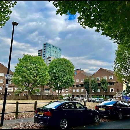 Lovely 2Br Suite In Bow, E3 London Exterior photo